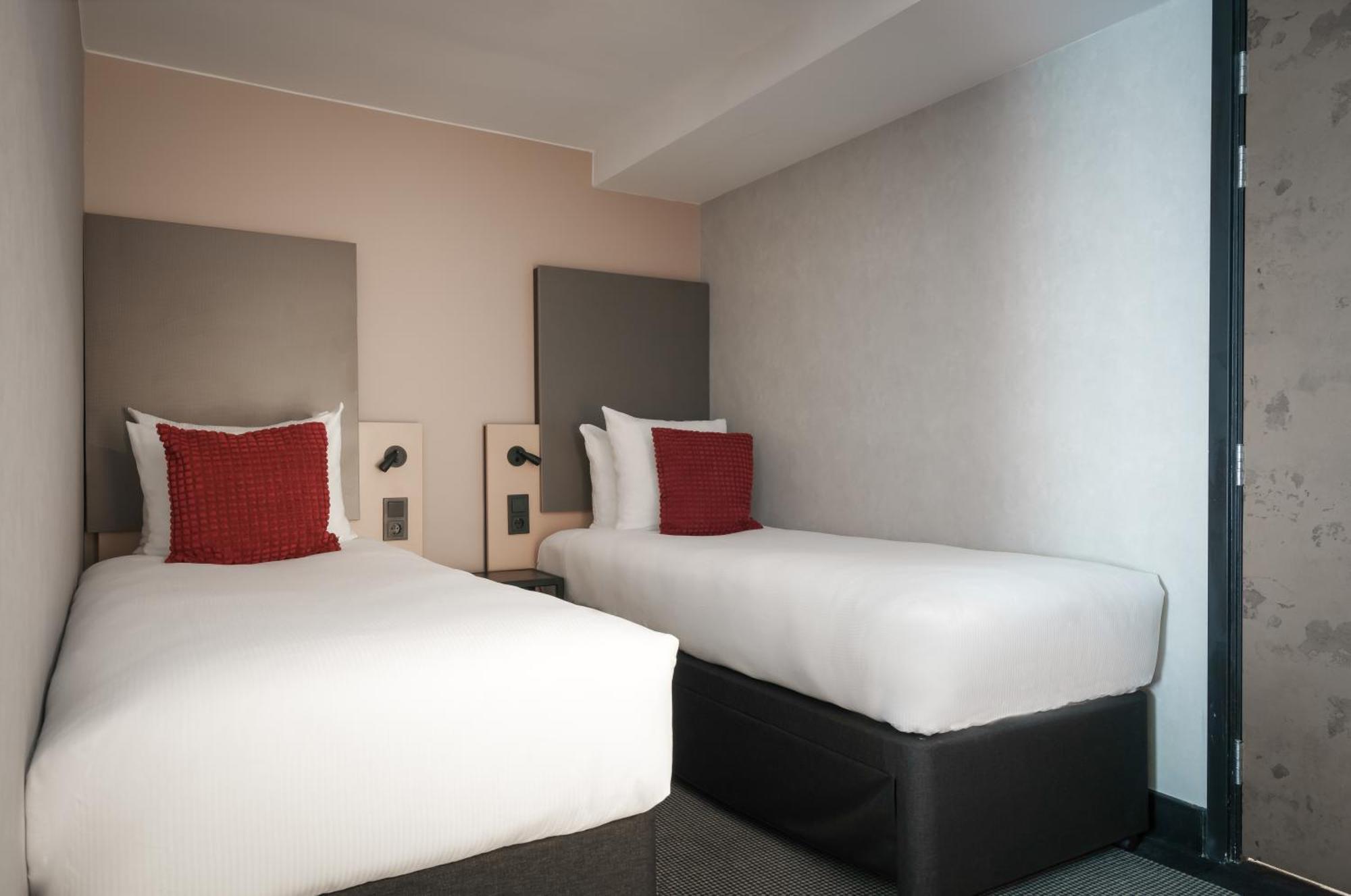 Krisotel Amsterdam Zimmer foto